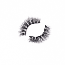 Load image into Gallery viewer, Dream Lash MM03 - Katiely Beauty
